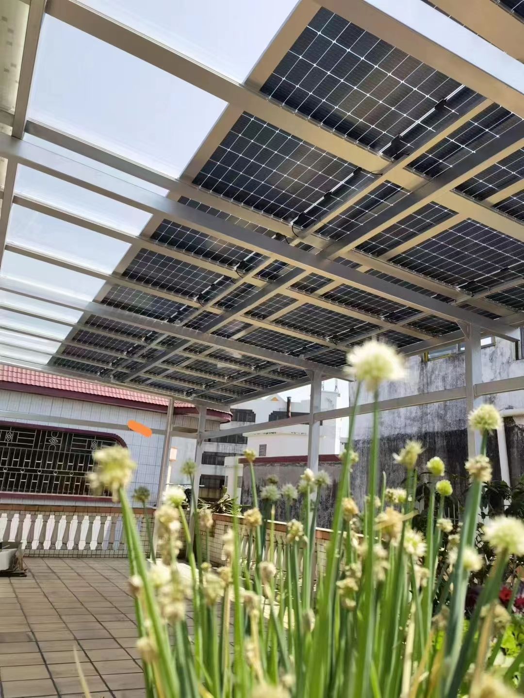 仙桃别墅家用屋顶太阳能发电系统安装